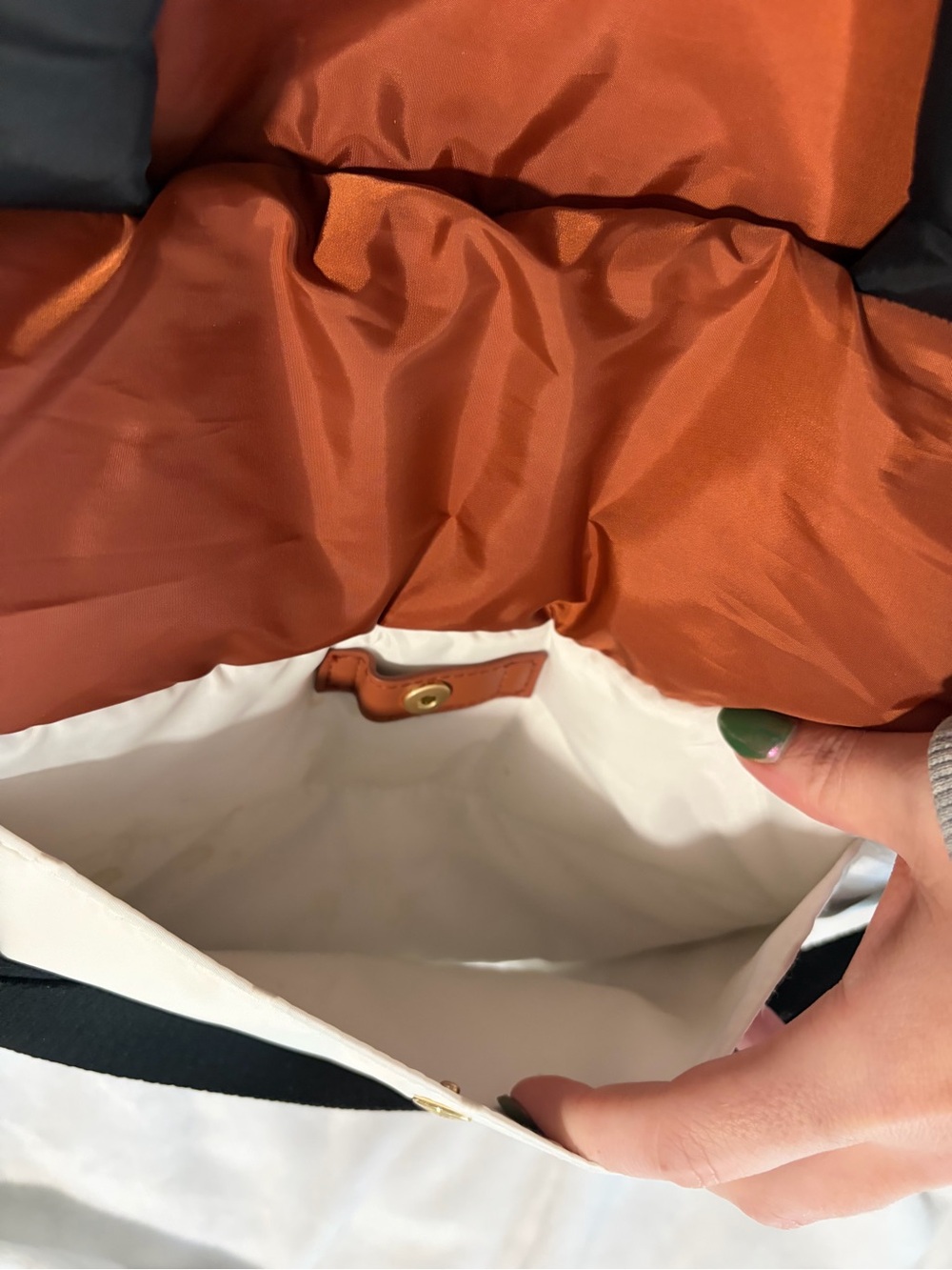 Itzy Ritzy Weekender Bag - Picture 6 of 11